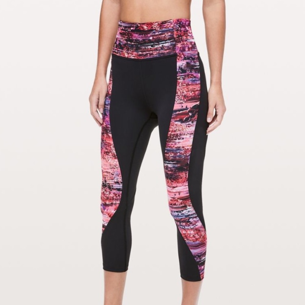 NWT Lululemon Sweat & Repeat crop